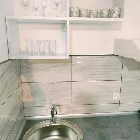 Smestaj Stanisavljevic *